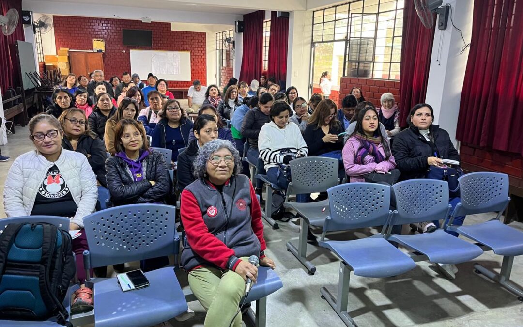 Conferencia PIA en Perú